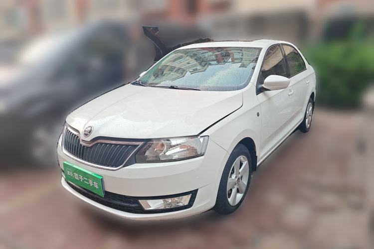 Used Skoda Rapid 2015 1.6L Manual Smart Selection Model