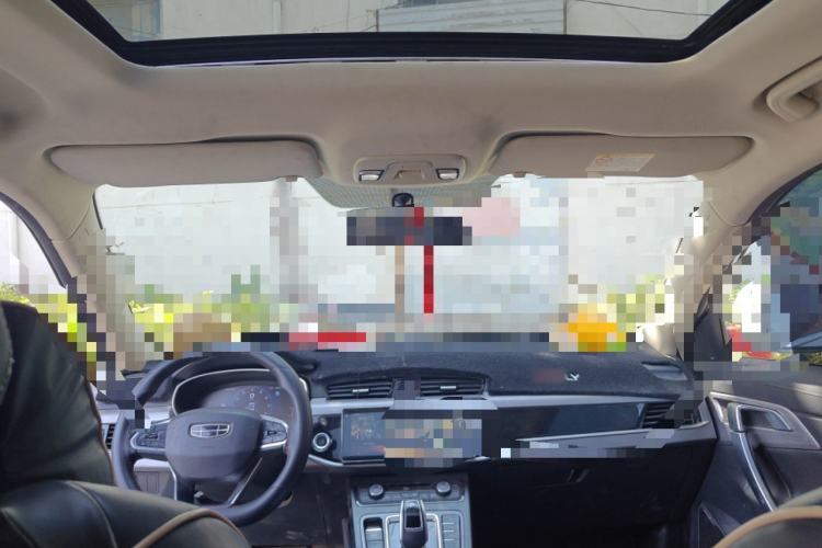 Used Geely Auto Emgrand X7 Sport 2021 Million Edition 1.8TD DCT Two-Wheel Drive Luxury Model Headliner