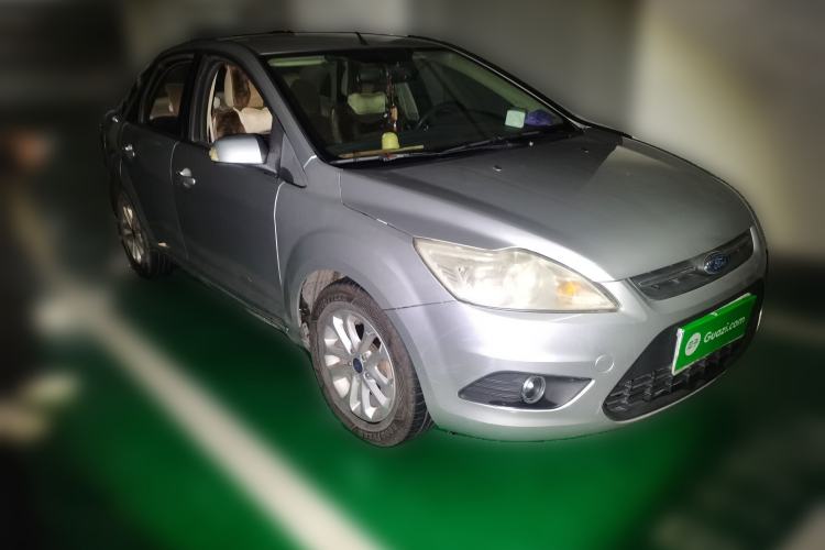 Used Ford Focus 2013 Sedan Classic 1.8L Automatic Base Model
