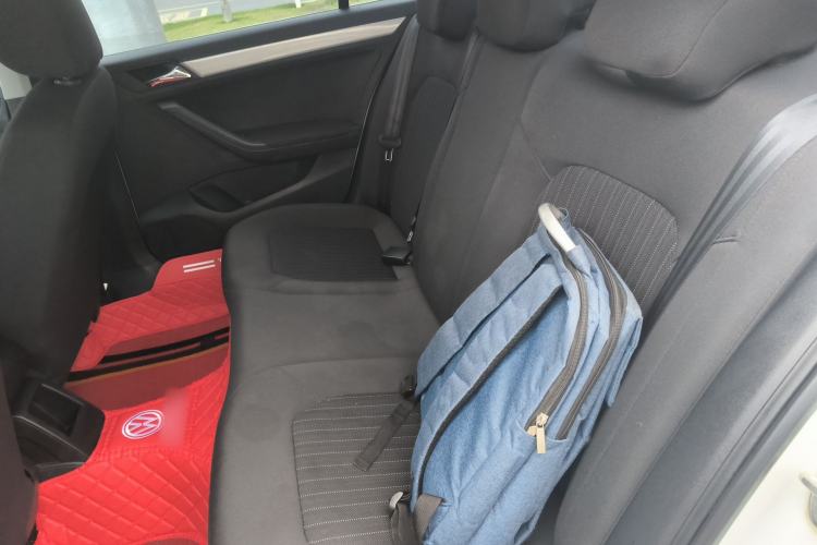 Used Volkswagen Jetta 2015 Value Edition 1.6L Automatic Comfort Version
