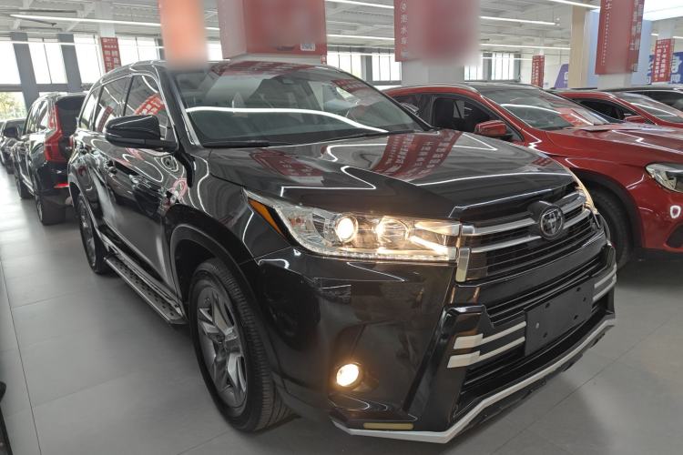 Used Toyota Highlander 2018 2.0T Four-Wheel Drive Prestige Version 7 Seats China VI Standard
