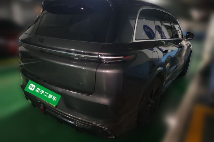 Used Li Auto L8 2023 Air model
