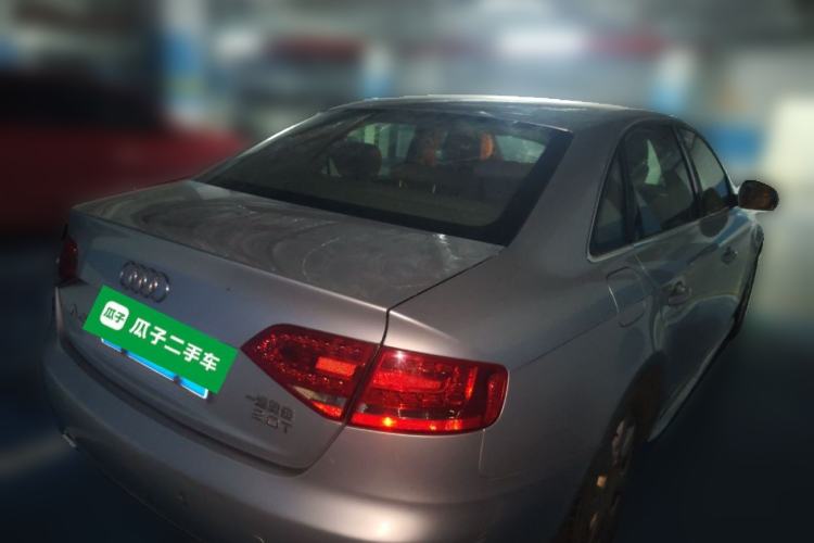 Used Audi A4L 2012 2.0 TFSI automatic Comfort trim level Rear Right 45 Deg