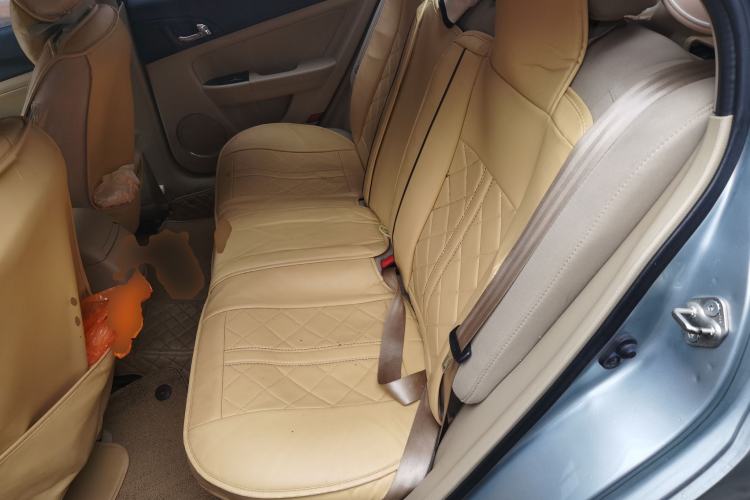 Used Bestune B50 2013 1.6L automatic luxury version Left Rear Seat