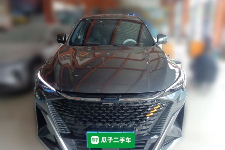 Used CHANGAN OSHAN X5 PLUS 2023 Revised 1.5T DCT Excellence Edition Front