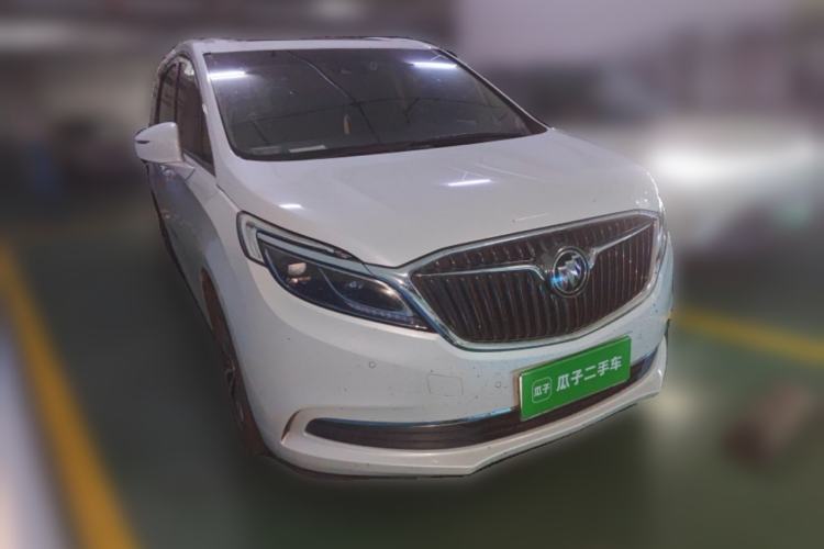 Used Buick GL8 2017 ES 28T Flagship Model China V Standard Front Right 45 Deg