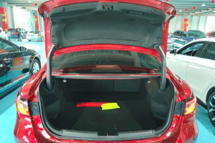 Used Mazda Atenza 2021 2.0L Blue Sky Luxury Edition