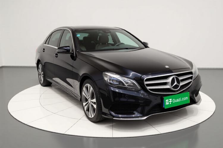Used Mercedes-Benz E-Class 2015 E 260 L Sport & Fashion Model
