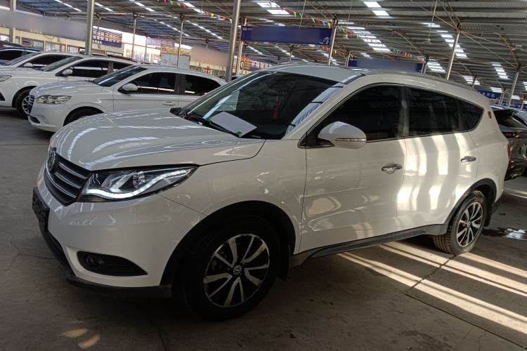 Used Dongfeng Fengon 580 2016 Revised Version 1.5T CVT Luxury Edition
