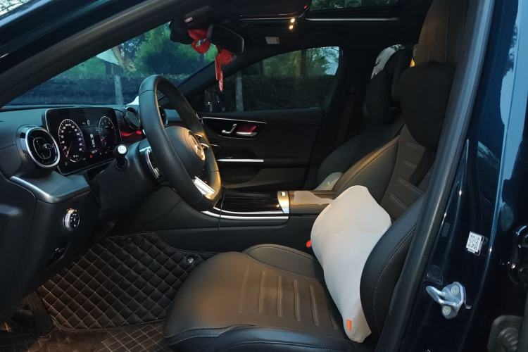 Used Mercedes-Benz C-Class 2023 Revised C 200 L Sport Edition Left Front Seat