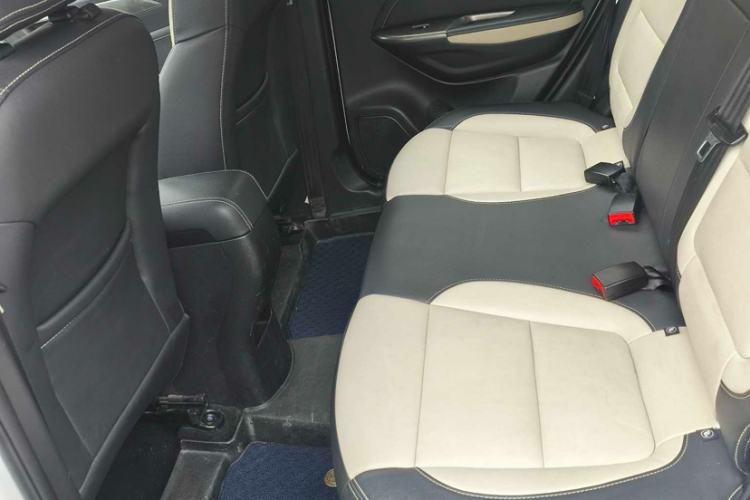 Used Changan CS35 2017 1.6L Manual Luxury Model
