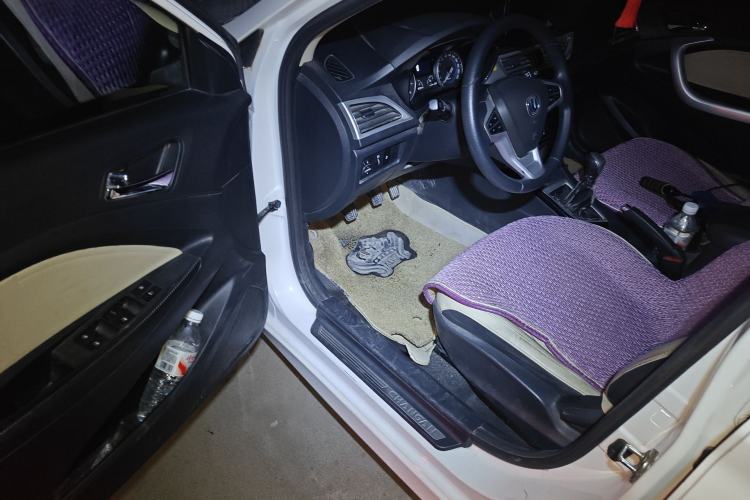 Used CHANGAN Alsvin V7 2015 1.6L Manual Enjoyment Model China V Standard Driver Seat