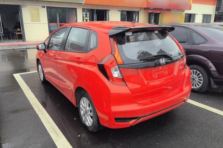 Used Honda Fit 2018 1.5L CVT Comfort Sunroof Version Rear Left 45 Deg