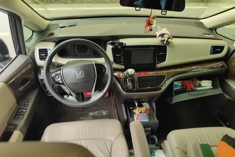 Used Honda Odyssey 2015 2.4L Luxury Edition
