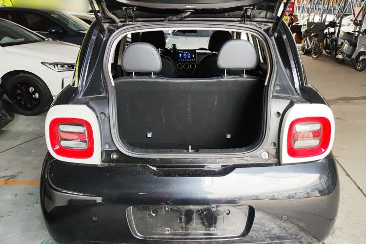 Used ORA Black Cat 2021 351 km Standard Version
