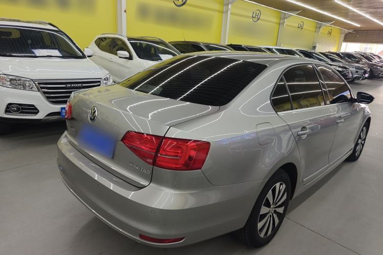 Used Volkswagen Sagitar 2017 1.6L Automatic Comfort Model Rear Right 45 Deg