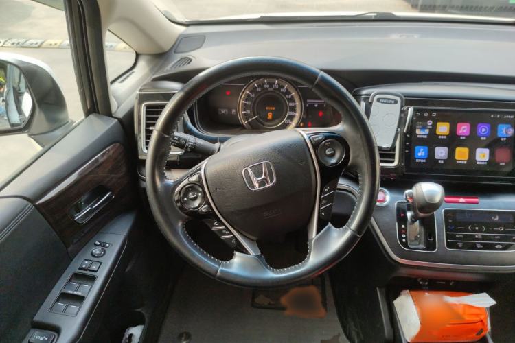 Used Honda Elysion 2016 2.4L Luxury Edition Steering Wheel