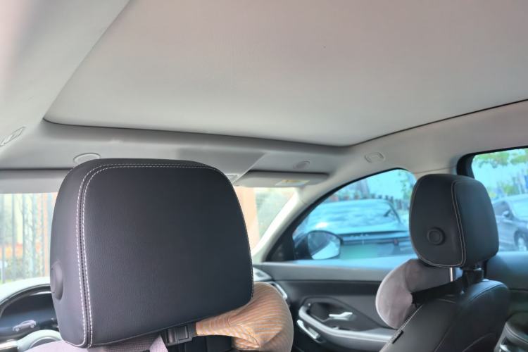 Used Jaguar E-PACE 2024 YAO Black Sport Edition R-DYNAMIC SE BLACK Headliner