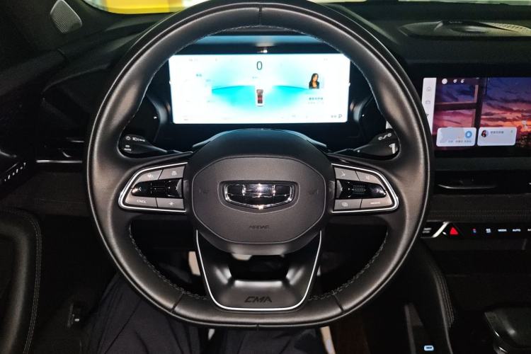 Used Geely Auto Monjaro L 2024 2.0TD High-Power Automatic Two-Wheel Drive Skyline Edition