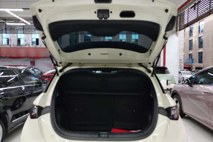 Used BYD Dolphin 2023 420 km Fashion Edition