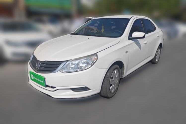 Used Baojun 630 2013 1.5L manual standard version