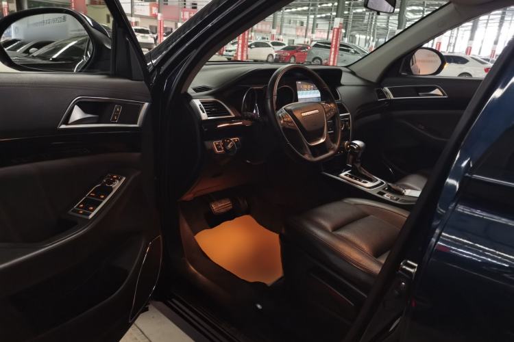 Used Leopaard CS10 2017 2.0T Automatic Urban Version
