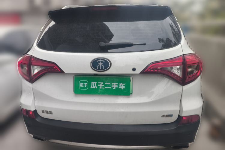 Used BYD Song New Energy 2017 Song DM 1.5TID All-Wheel Drive Luxury Model
