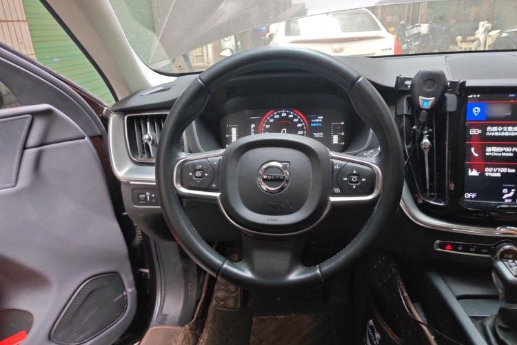 Used Volvo XC60 2020 T5 4x4 Zhiyi Luxury Edition Steering Wheel
