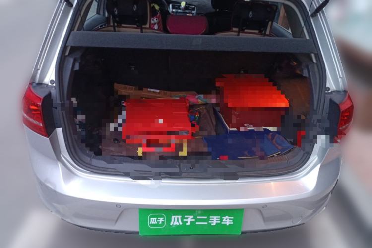 Used Volkswagen Golf 2014 1.6L Automatic Comfort Model Trunk