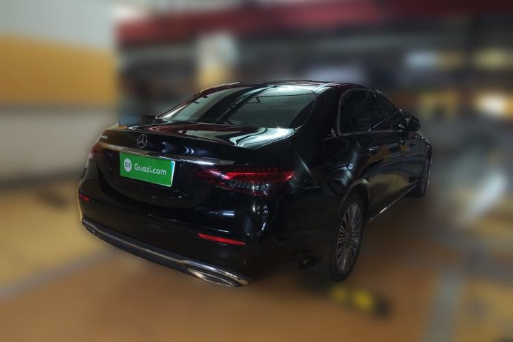 Used Mercedes-Benz E-Class 2022 Second Facelift E 300 L Fashion Edition
