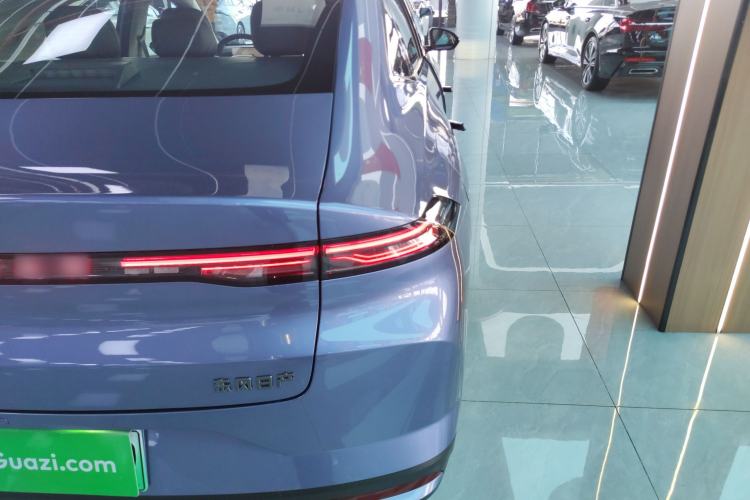 Used Nissan N6 2026 Model 180 Max Right Rear Taillight