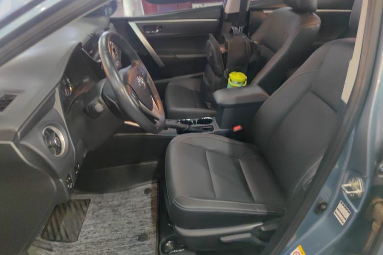 Used Toyota Corolla 2017 Revised Dual-Engine 1.8L E-CVT Elite Edition