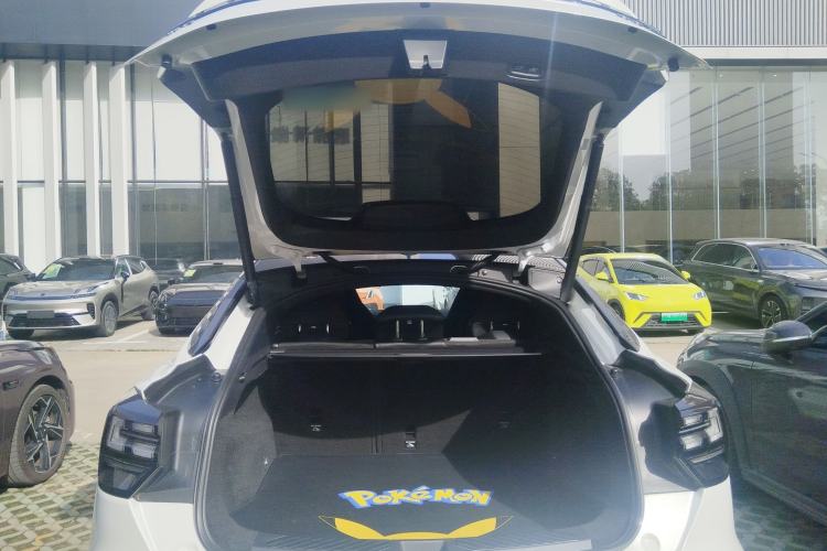 Used Lynk & Co 05 2020 2.0TD Four-Wheel Drive HypeHalo
