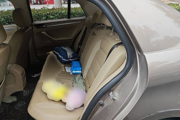 Used Volkswagen Bora 2015 Value Edition 1.6L Automatic Comfort Version