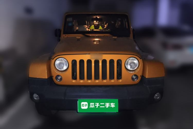 Used Jeep Wrangler 2014 3.0L Sahara Four-Door Edition