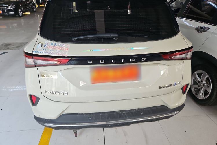 Used Wuling Asta 2022 2.0L DHT Electric-Speed Version