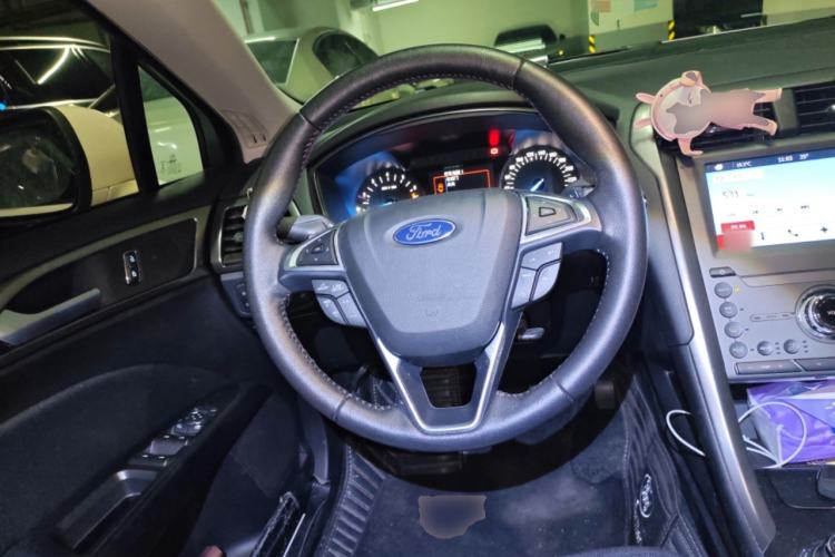 Used Ford Mondeo 2018 EcoBoost 180 Smart Control Fashion Model China VI Standard
