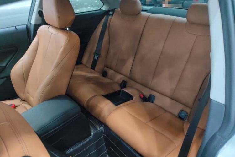 Used BMW 2 Series 2017 220i Sport Design Package
