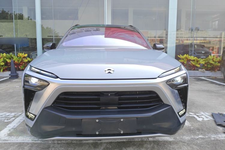 Used Nio ES8 2020 415 km Range 7-Seater Version
