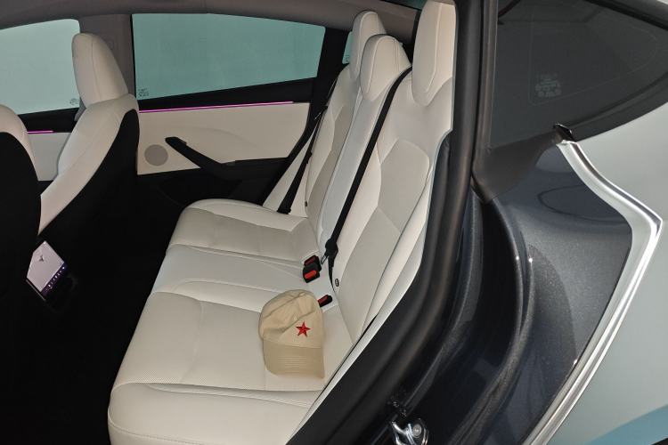 Used Tesla Model 3 2025 Rear-Wheel-Drive Version
