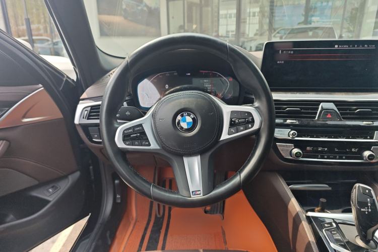 Used BMW 5 Series 2021 525Li M Sport Package