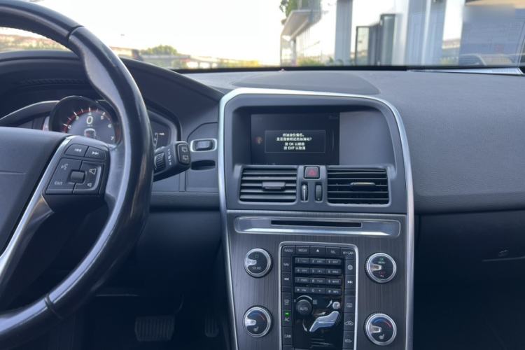 Used Volvo XC60 2016 T5 Smart Version