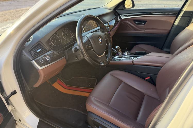 Used BMW 5 Series 2017 525Li Leading Model
