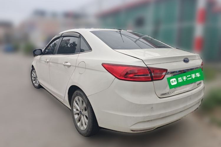 Used Ford Escort 2015 1.5L Automatic Fashion Model Rear Left 45 Deg