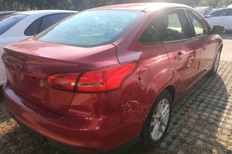 Used Ford Focus 2015 Sedan 1.6L Automatic Trend Model
