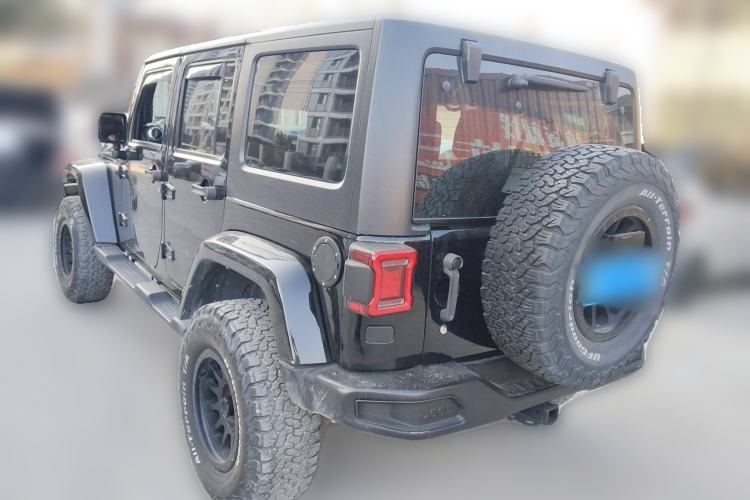 Used Jeep Wrangler 2015 3.0L Sahara Four-Door Comfort Edition