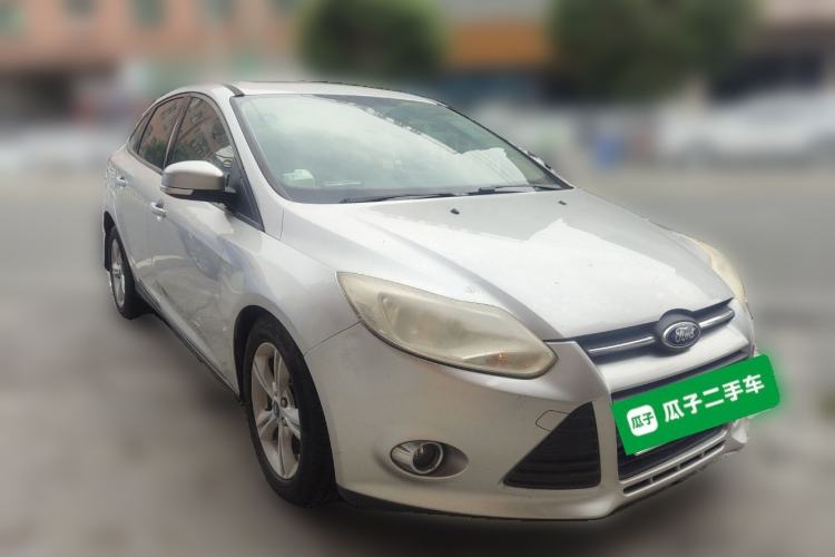 Used Ford Focus 2012 Sedan 1.6L Automatic Fashion Edition Front Right 45 Deg