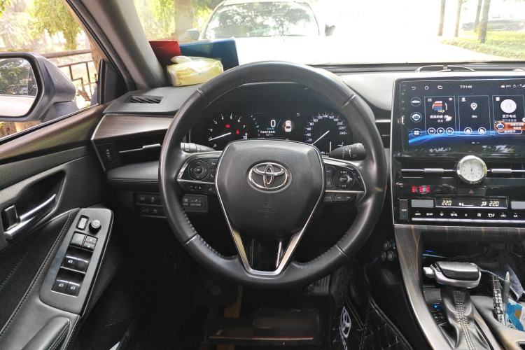 Used Toyota Avalon 2019 2.0L Ambition Edition China VI