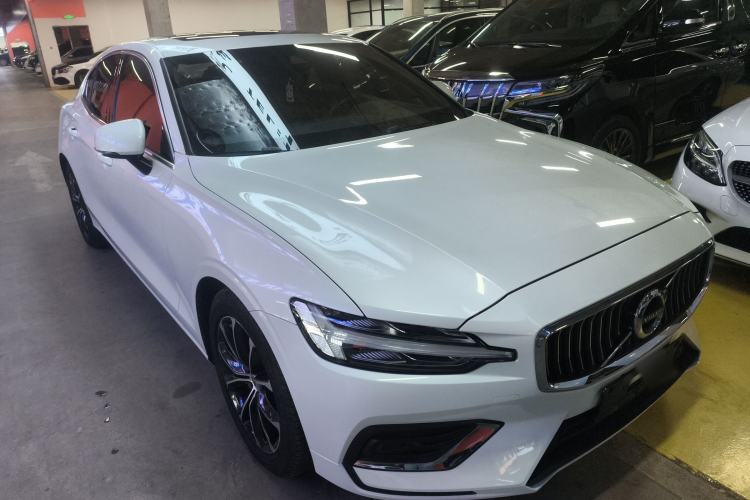Used Volvo S60 2020 T4 Zhiyi Luxury Edition