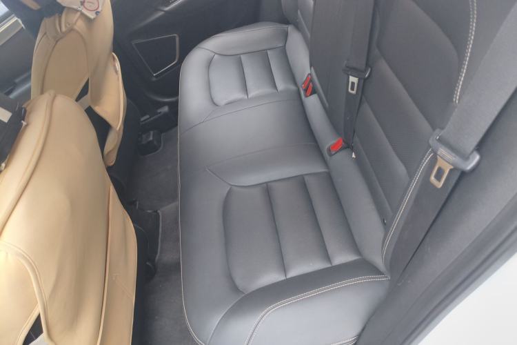 Used Geely Auto Emgrand GL 2018 1.8L DCT Elite Smart Connectivity Version Left Rear Seat